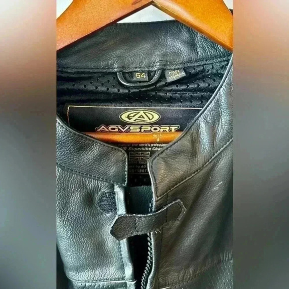 NWT AGV Sport Suzuki Leather jacket size 54 - Picture 3 of 5